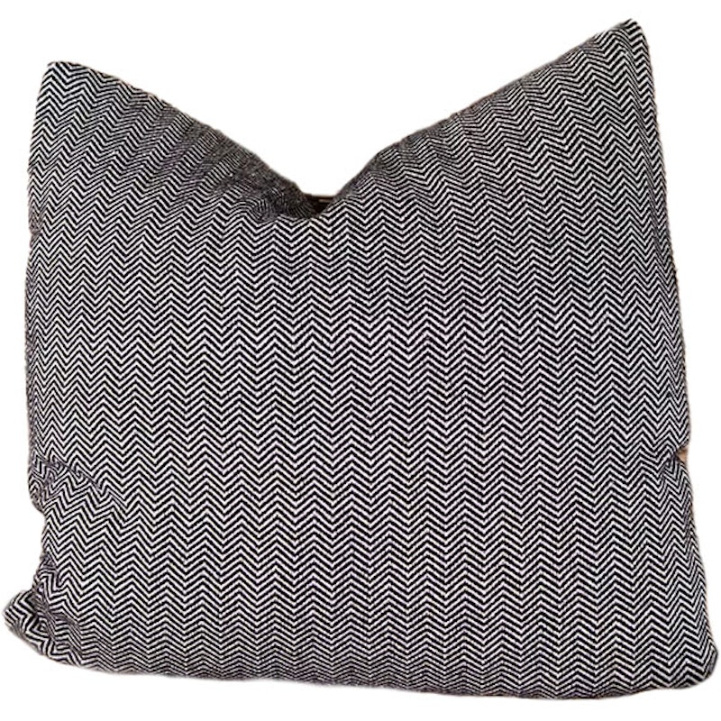 Ekel Fiskben Cushion Cover