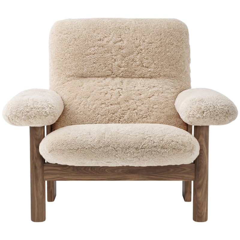 Brasilia Armchair, Walnut / Sheepskin Nature