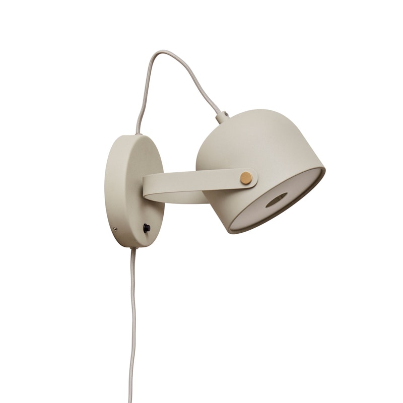 Svejk 13 Wall Lamp, Beige/Brass