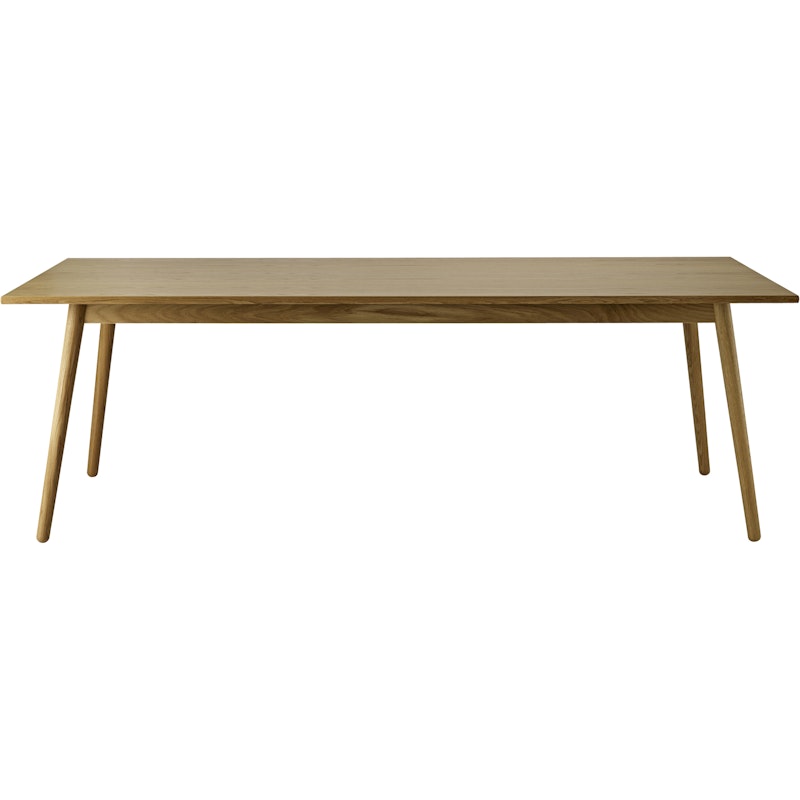 C35C Dining Table 220 cm, Lacquered Oak