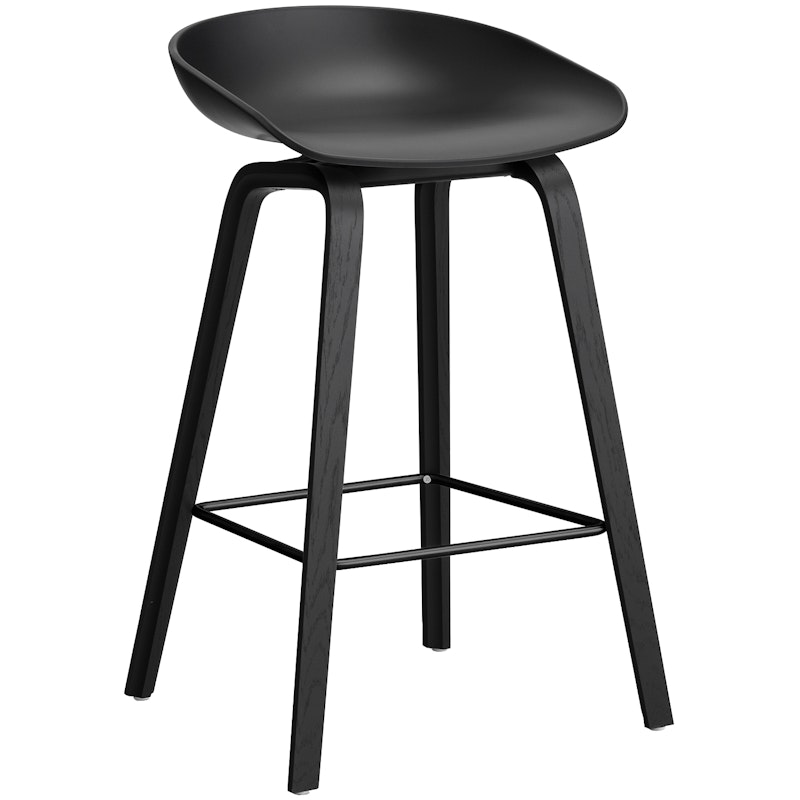 AAS 32 2.0 Bar Stool 65 cm, Black Lacquered Oak / Black/Black