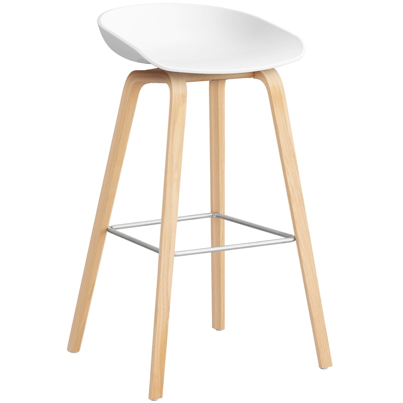 AAS 32 2.0 Bar Stool 75 cm, Soaped Oak / White