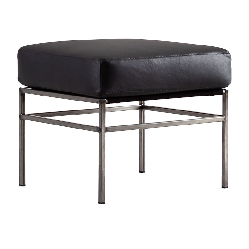 Seventy Five Footstool Leather, Challenger Black