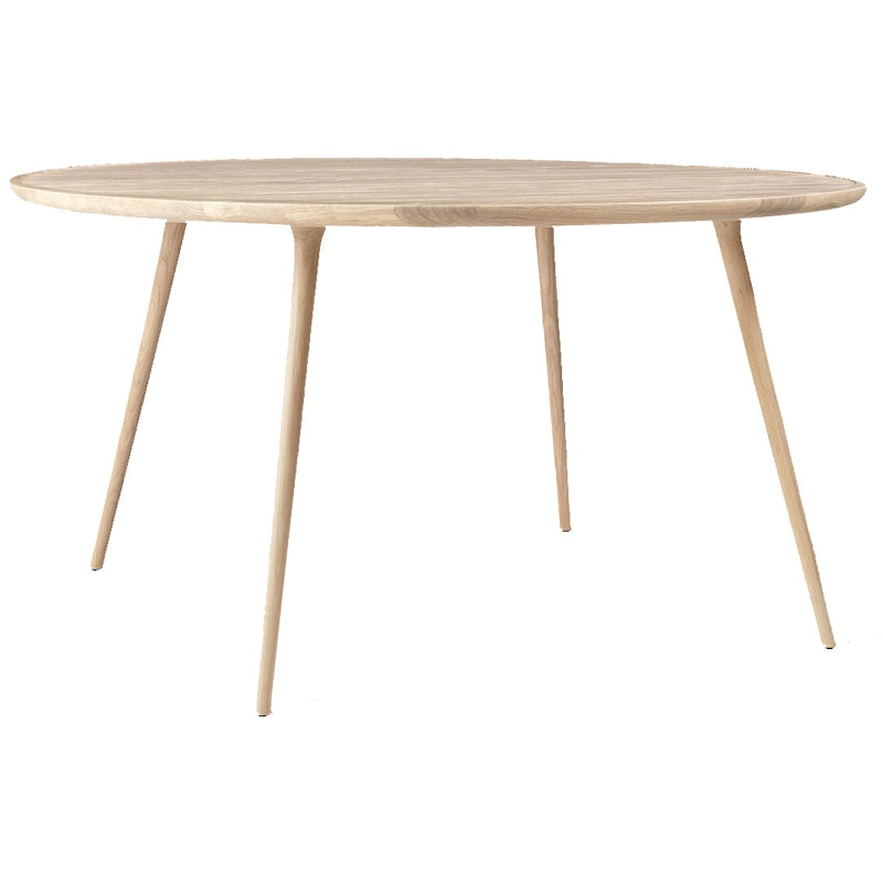 Accent Dining Table Matt Lacquered Oak, 140 cm