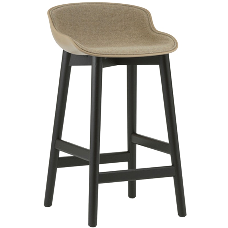 Hyg Bar Stool 65 cm, Upholstered Front, Sand / Black Oak