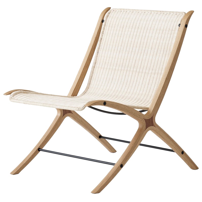 X HM10 Lounge Chair, Oak