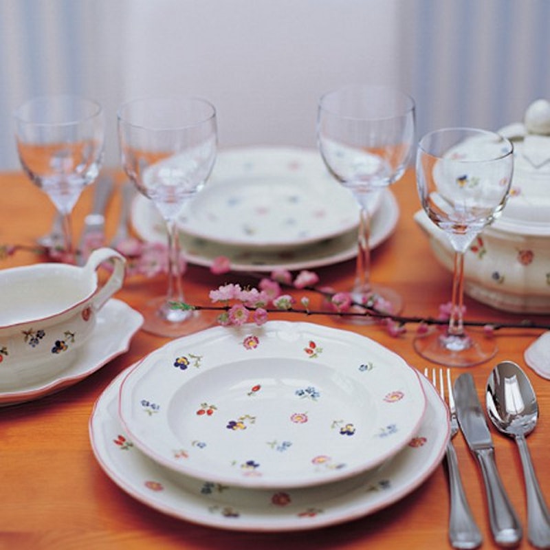 Petite Fleur Flat plate from Villeroy & Boch | RoyalDesign