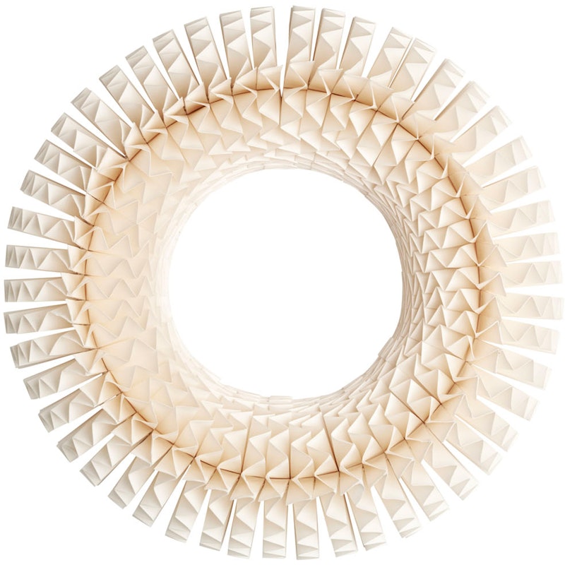 Stockholm Wreath 35 cm, White