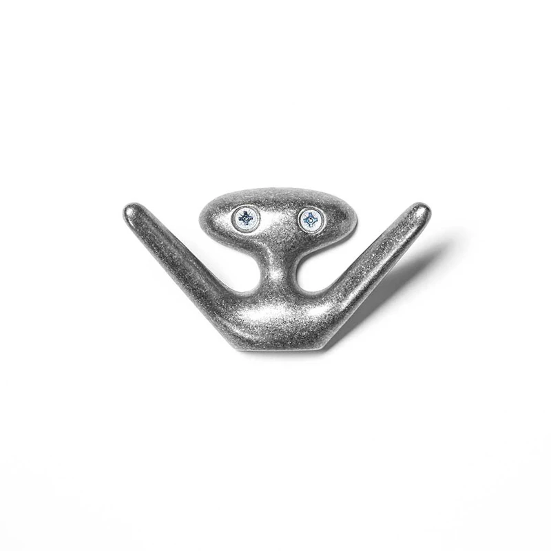 Mama Hook, Aluminium