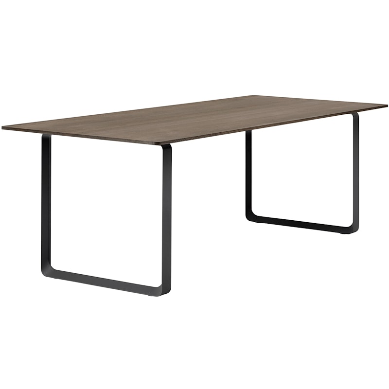 70/70 Tisch 90x225 cm, Geräuchterte Massiveiche / Schwarz