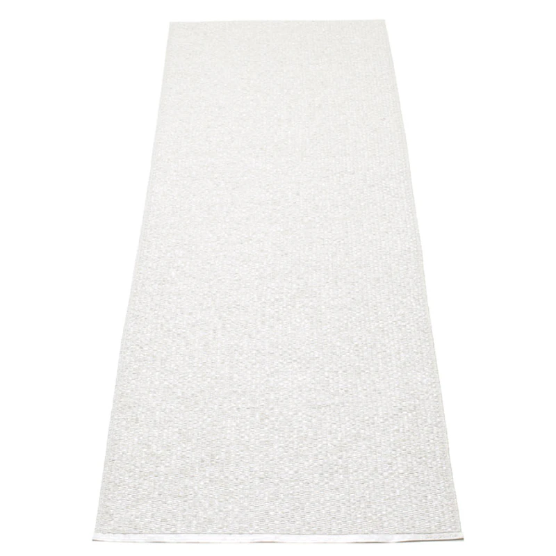 Svea Rug White Metallic/White, 70x240 cm