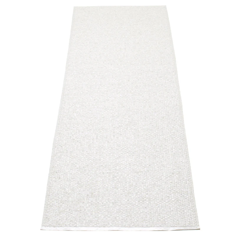 Svea Rug White Metallic/White, 70x160 cm