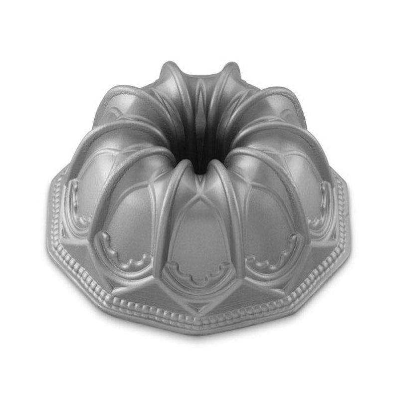 Nordic Ware Vaulted Bundt Backform