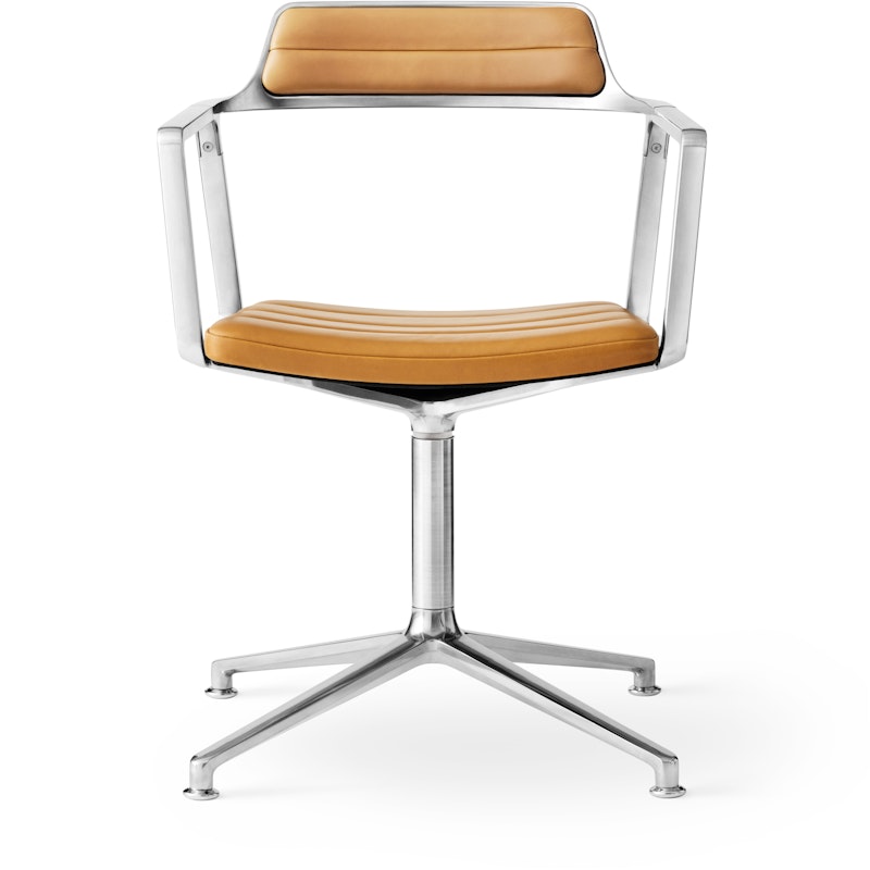 452 Drehstuhl mit Füßen, Poliert Aluminium / Kamelfarben Leder