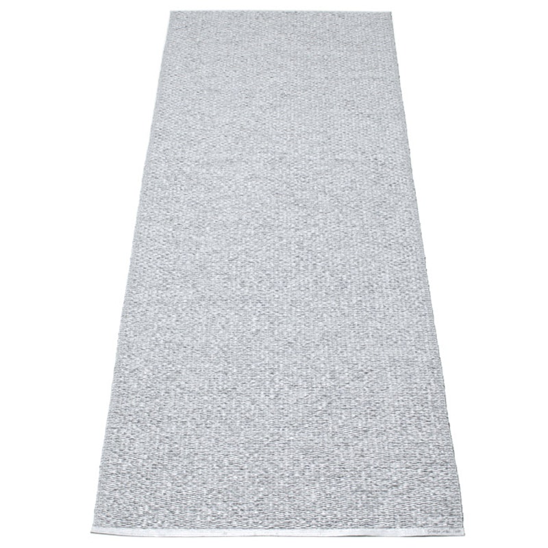 Svea Rug Metallic Grey/Light Grey, 70x160 cm