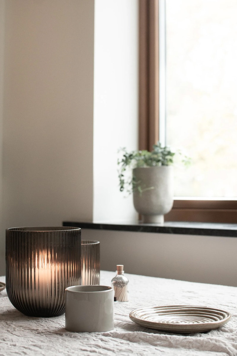 Simple Stripe Vase 14 cm, Brown from DBKD | RoyalDesign