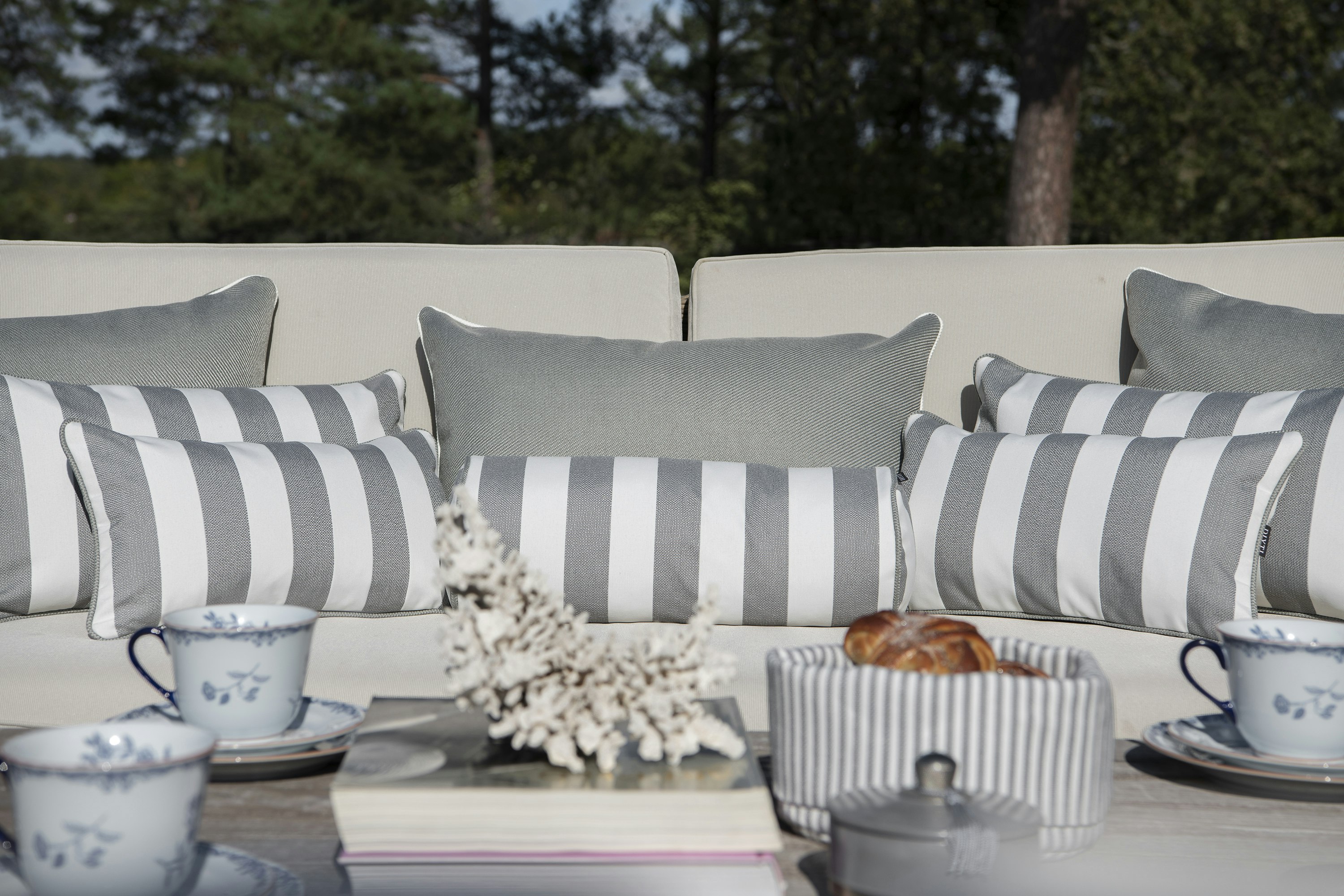 Grey fashion white striped cushions