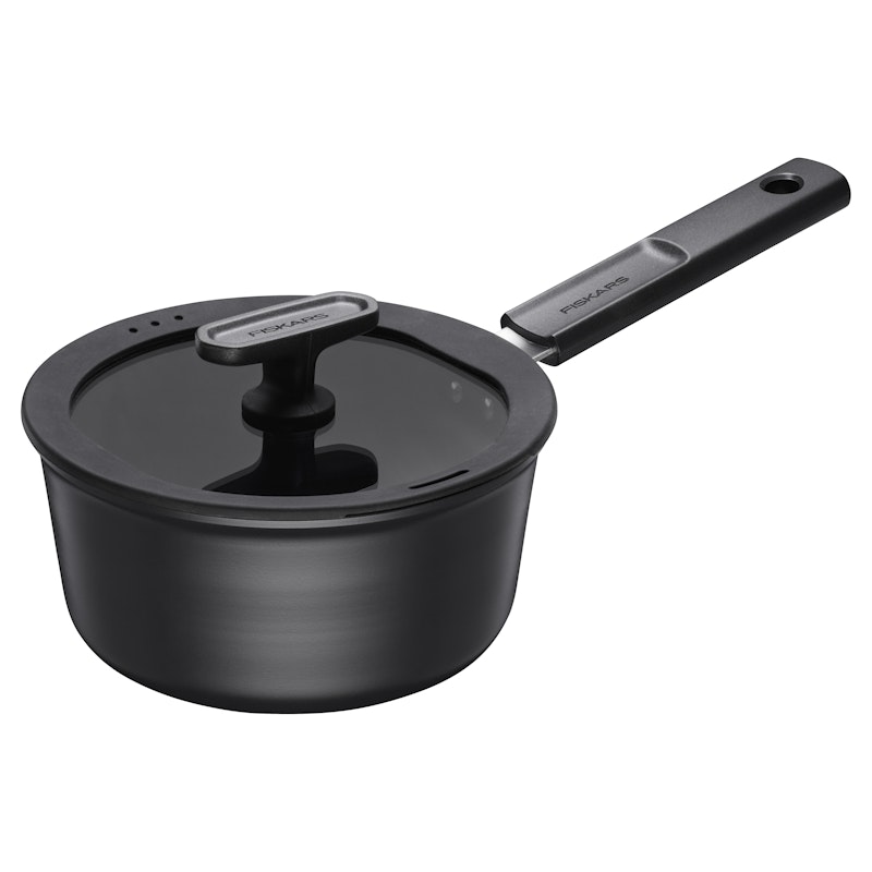 Hard Face Saucepan With Lid 1,8 L