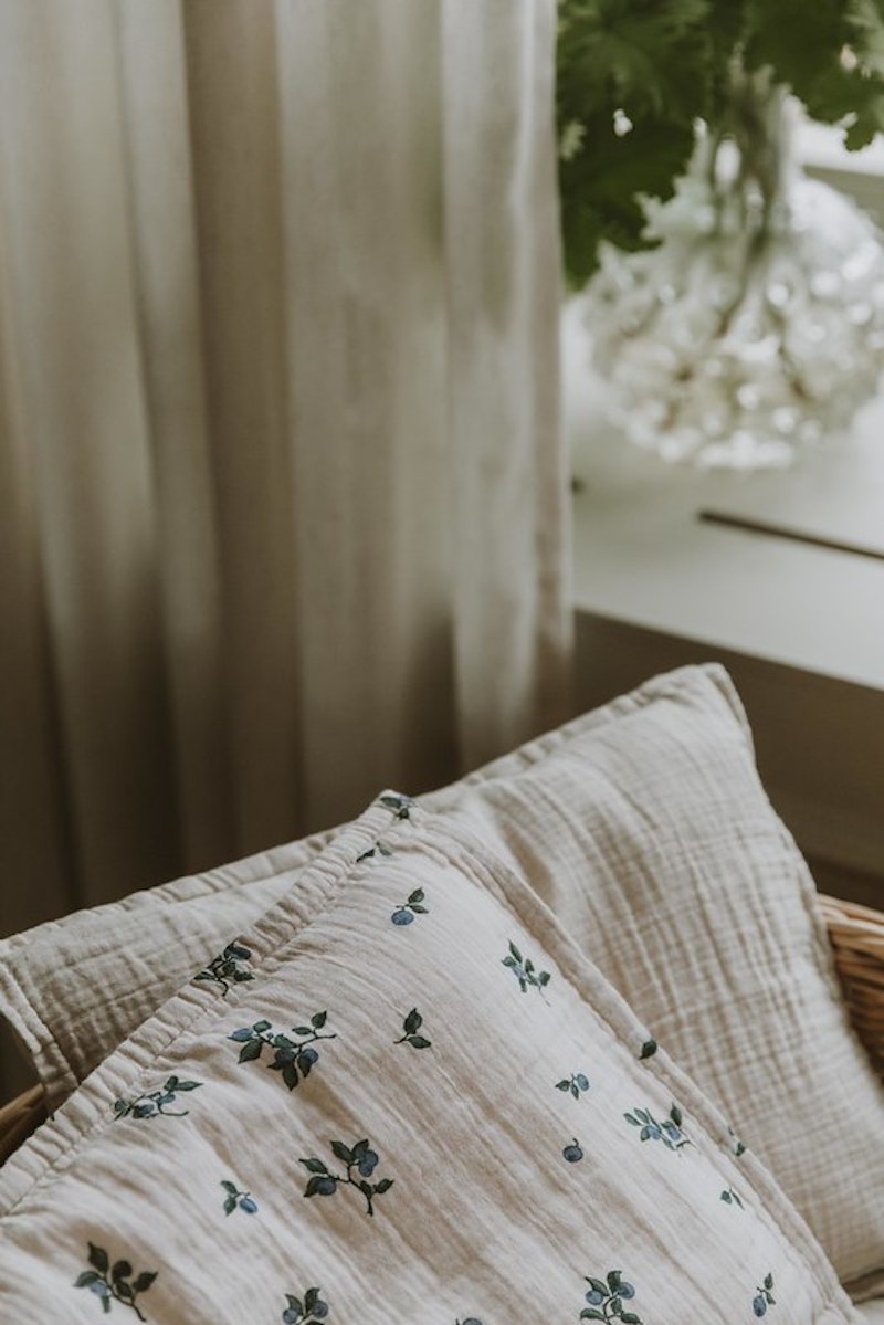 Blueberry Muslin Pillowcase 50x60 cm RoyalDesign