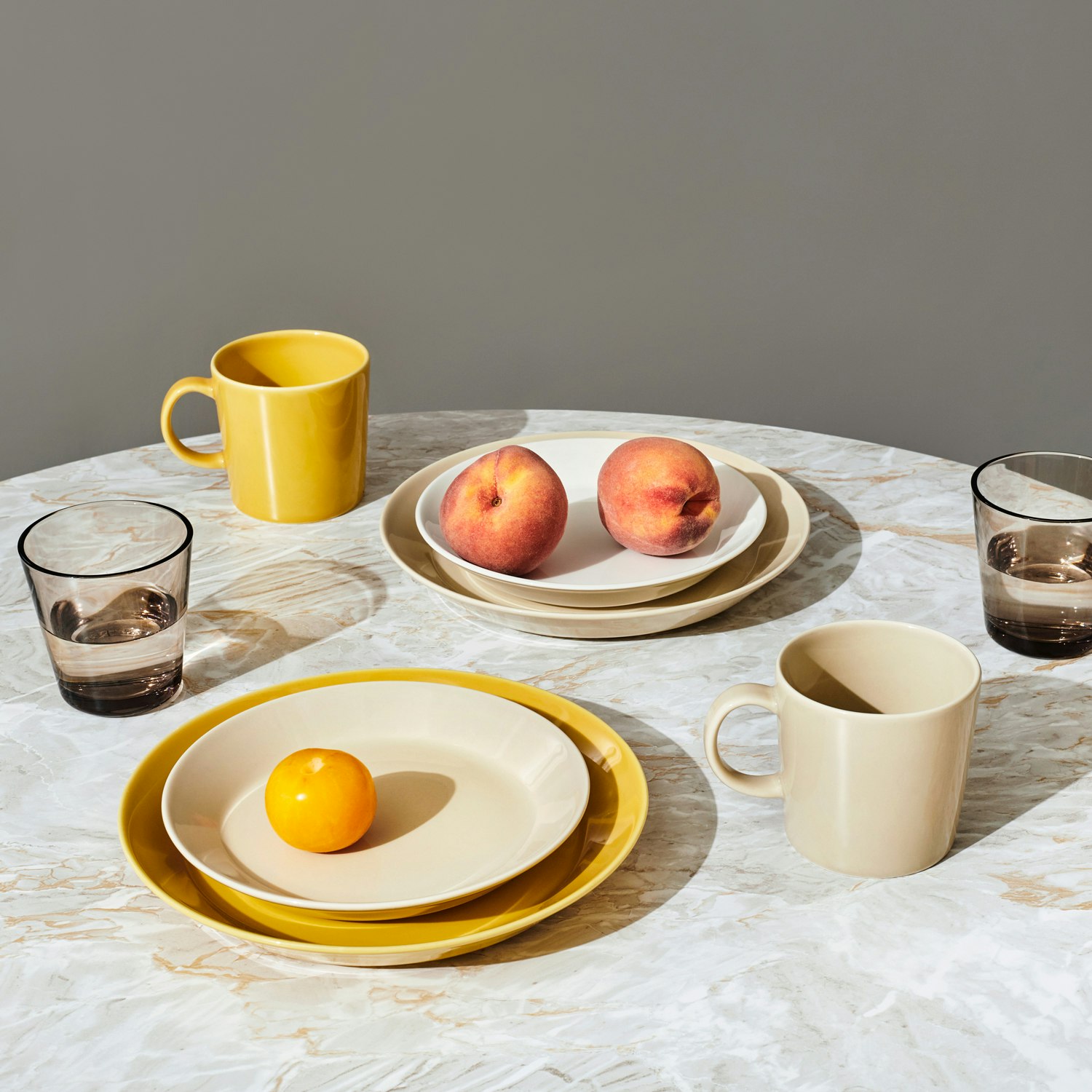 Teema Plate 21 cm, Grey from Iittala | RoyalDesign