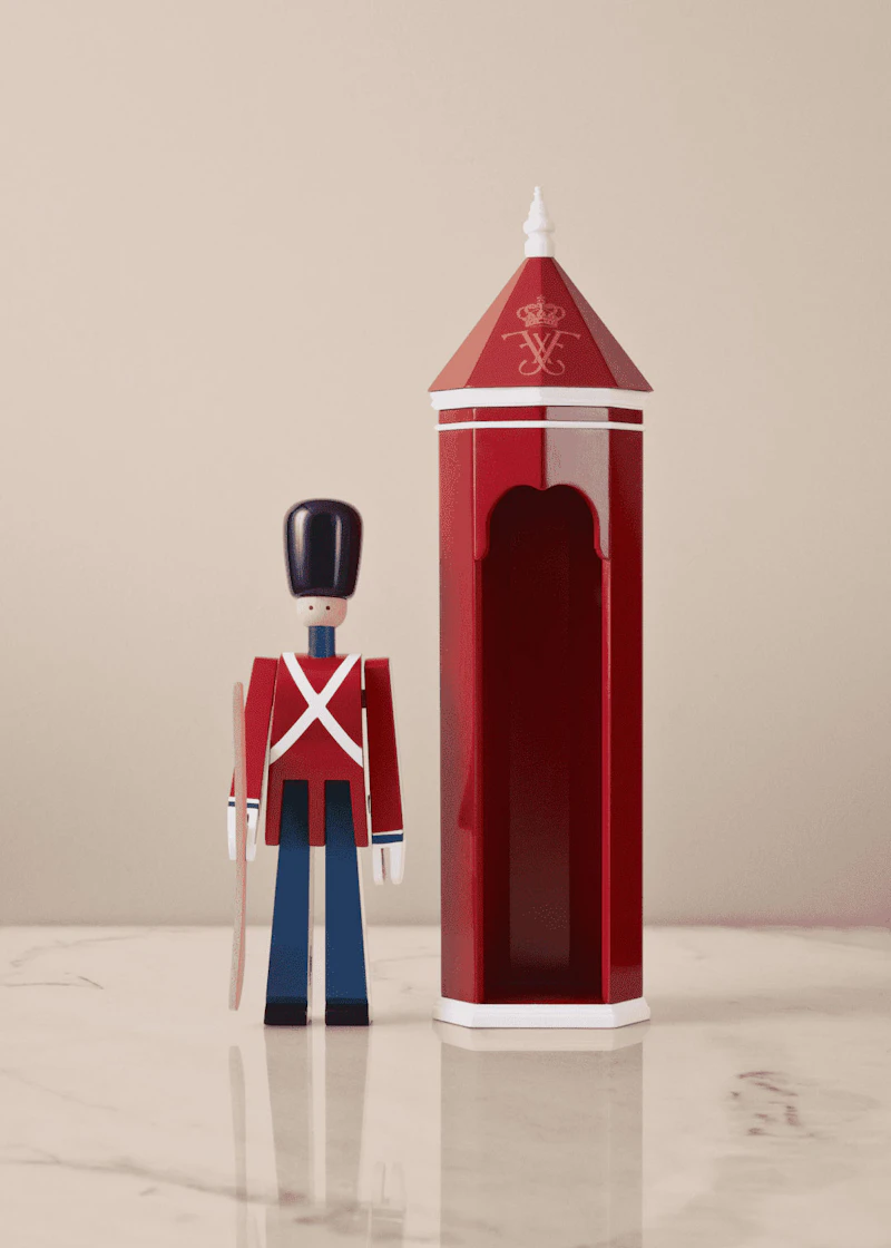 Soldier with a rifle from Kay Bojesen | RoyalDesign