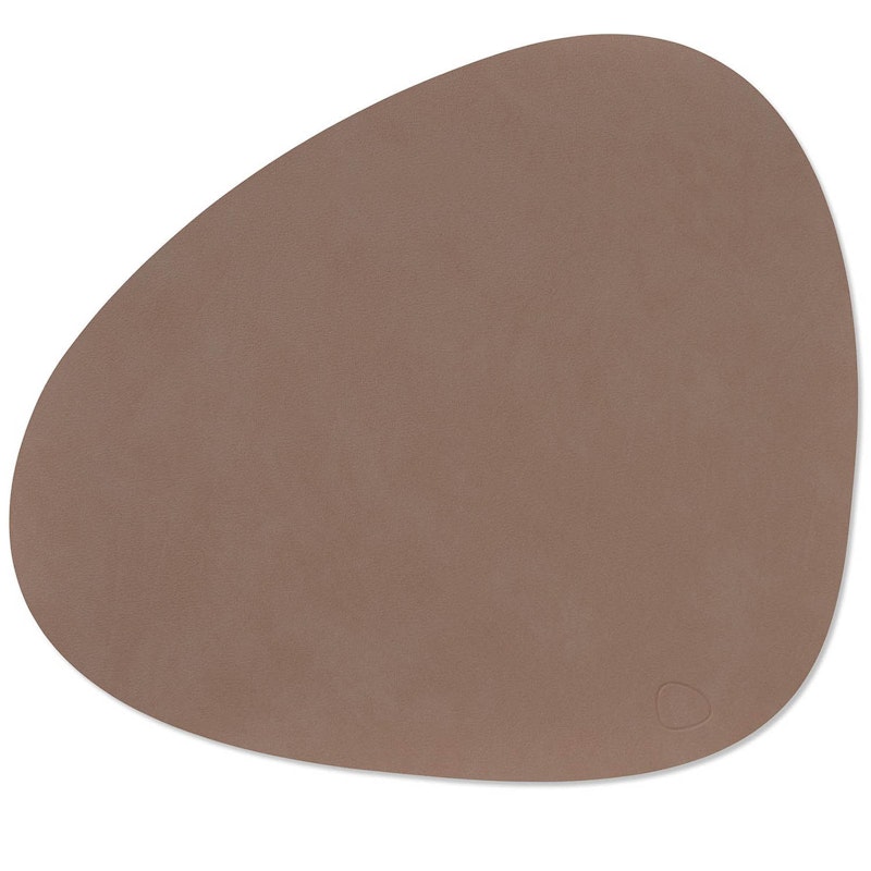 Curve L Table Mat Nupo 37x44 cm, Truffle