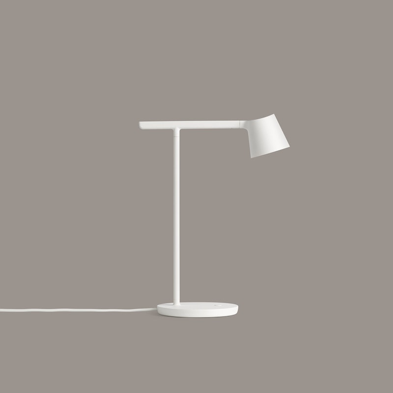 Fashion tip table lamp muuto