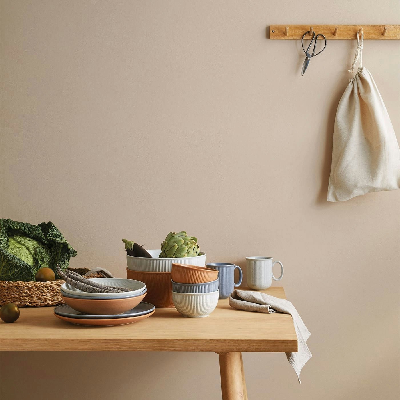 Thomas Clay Deep Plate 83 cl, Rock from Rosenthal RoyalDesign