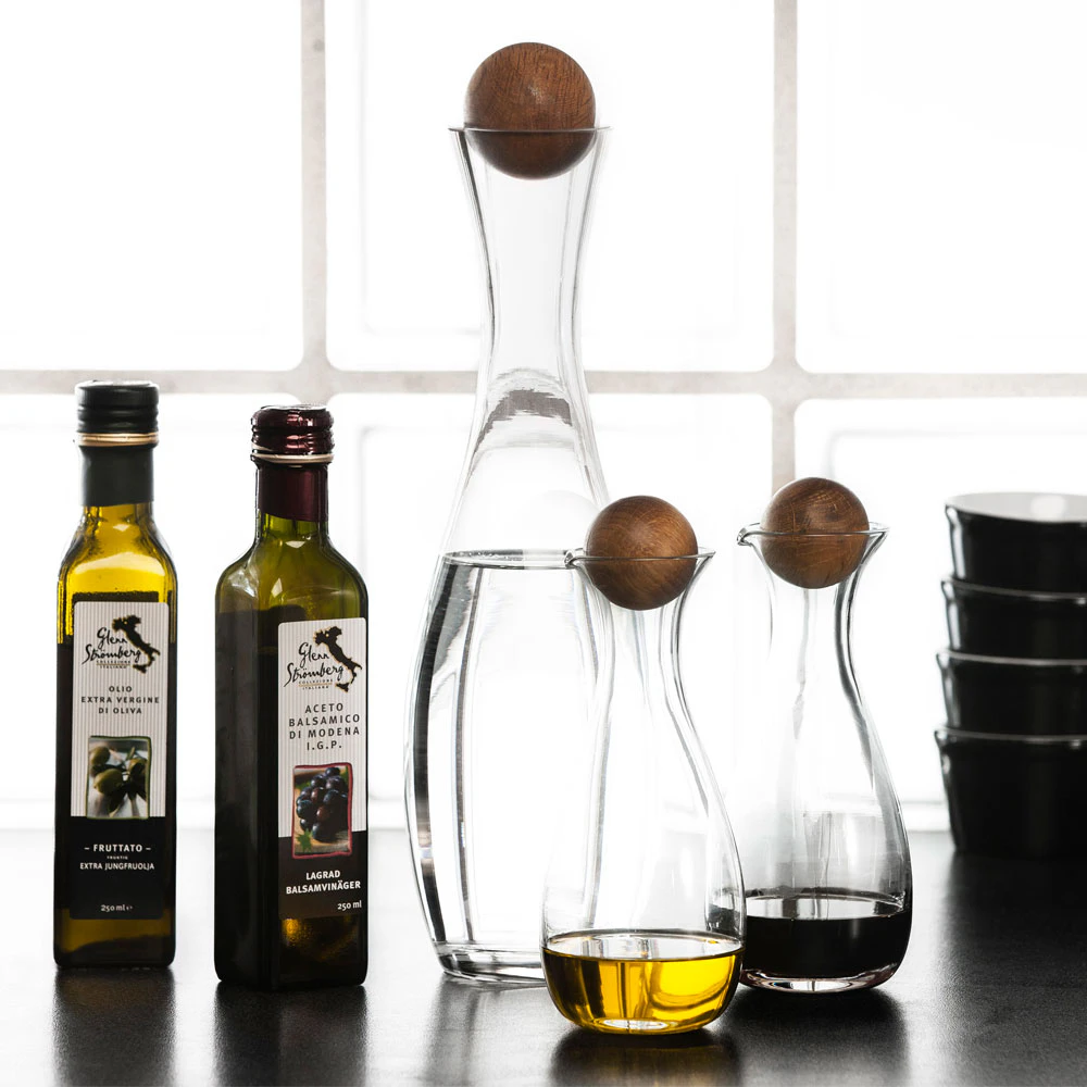 Sagaform Oval Oak Oil/Vinegar Bottle - Thumbnail 3