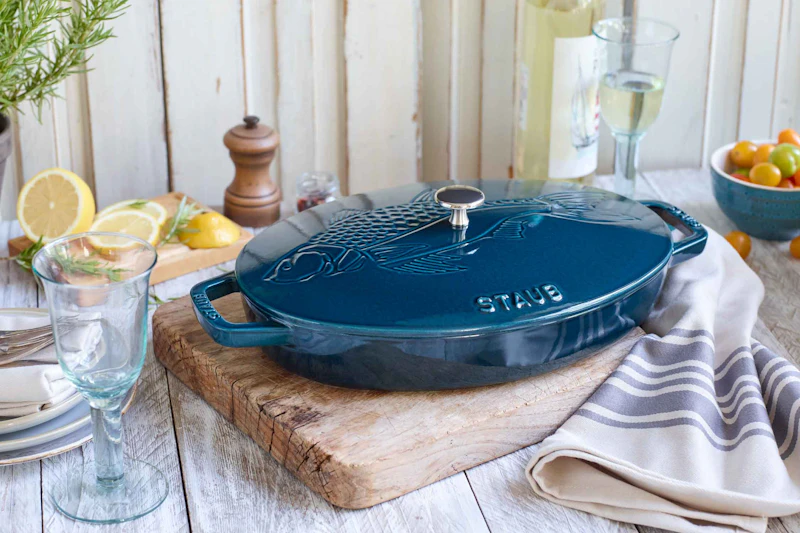 La Mer Casserole 32 cm Petrol Blue from Staub | RoyalDesign