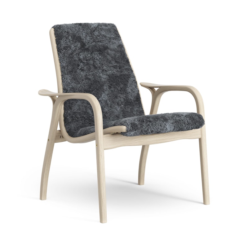 Laminett Armchair Sheepskin, White pigmented Lacquered oak / Charcoal